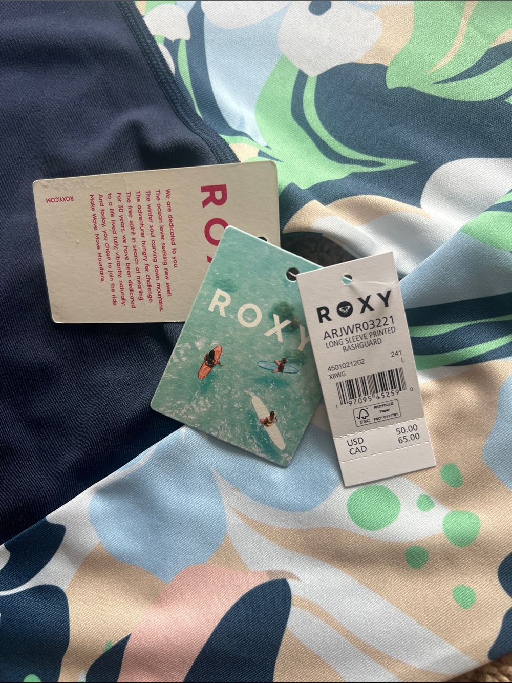 Women’s Roxy Rashguard - Picture 2 of 9